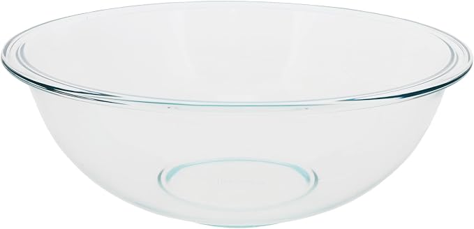 Pyrex 326 4-Quart Glass Mixing Bowl - Made in USA | Thermal Shock Resistant | Clear Design | Mixing And Serving Use | Easy Pour Spout | Dishwasher Safe