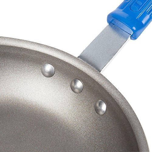 Vollrath 8" Wear-Ever® Fry Pan w/ PowerCoat 2™ Interior & Cool Handle®