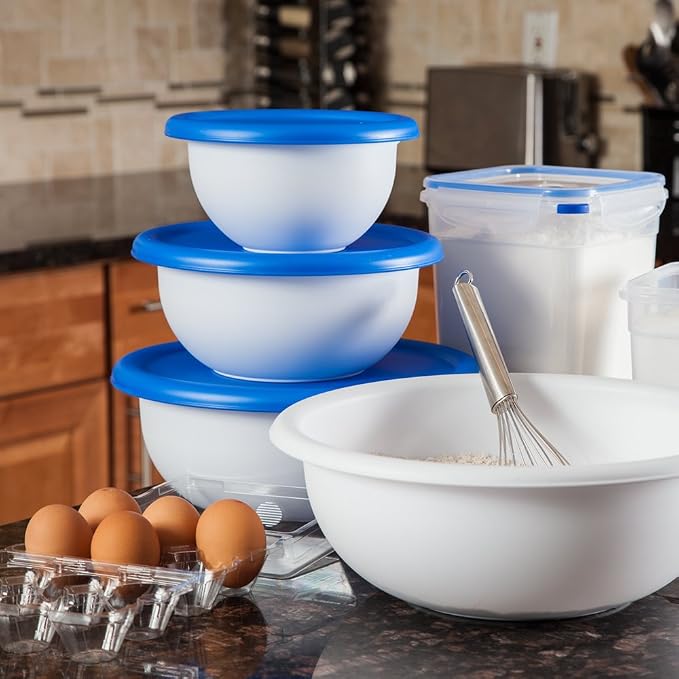 Sterilite 07479406 8 Piece Covered Bowl Set, White & Blue