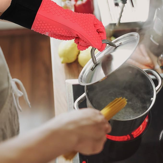 Silicone Oven Mitts Gloves - Heat Resistant, Non-Slip for BBQ, Grilling | 450°F Double-Layer｜Waterproof Kitchen Cooking Barbecue Mittens ｜5 Finger Hot Mitt for Baking, Smoker& Cast Iron(Small)