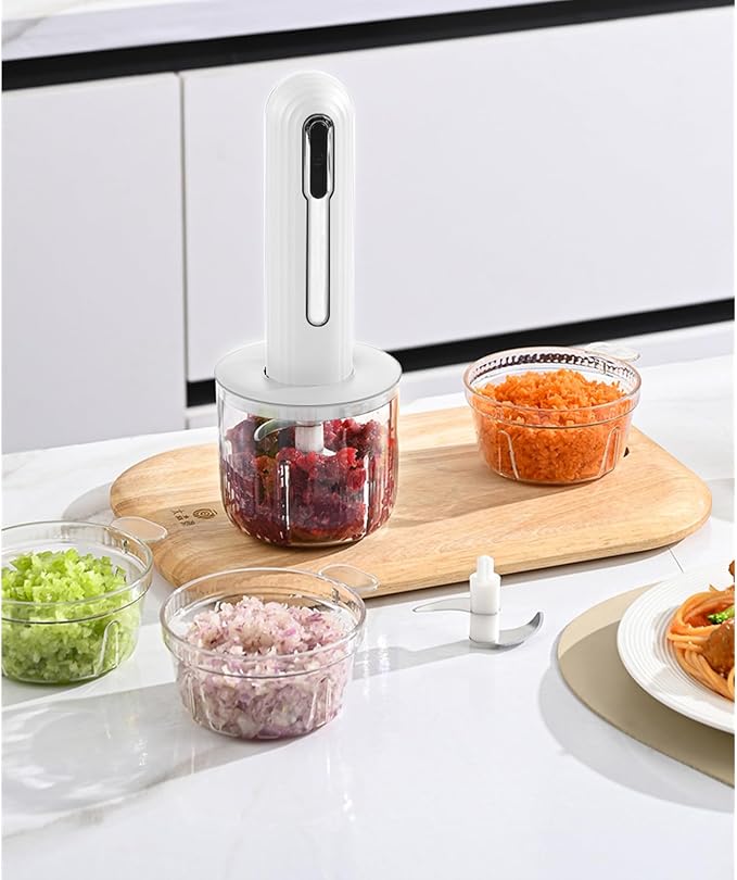 4.5 CUPS Electric Food Chopper For Meat,Onions,vegetables,Garlic,Complementary Food, Meat Chopper Blender，Wireless Electric Food Processor