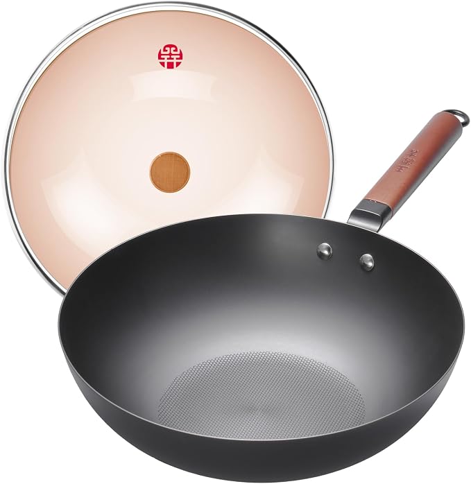 WANGYUANJI 12.6" Carbon Steel Wok Pan with Lid, Flat Bottom Chinese Wok | Lightweight Stir Fry Pan with Wooden Handle, Induction Cookware for Electric, Gas & Glass Top Stoves, No Coating, 2.5lb