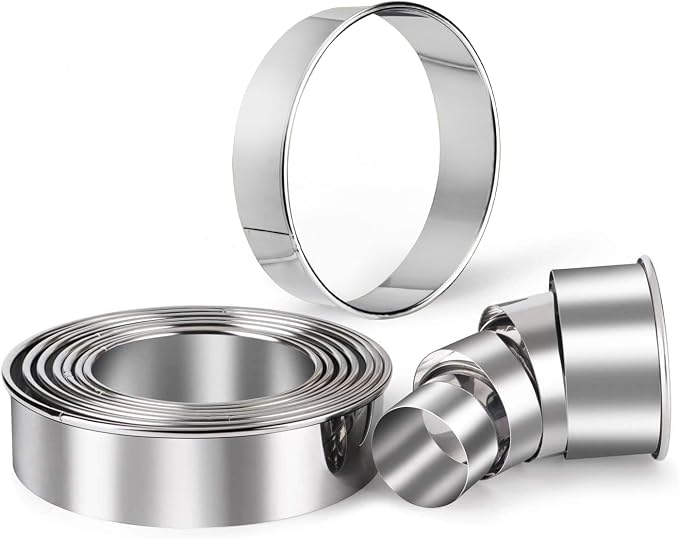 HULISEN Biscuit Cutter Set 11-Pc, Stainless Steel Round Cookie Cutters | Dishwasher Safe, Storage Tin, 11 Nested Sizes, Clean Cutting Edge, Scones Donuts English Muffins