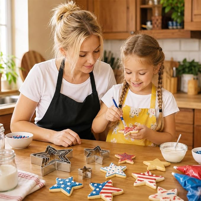 Star Cookie Cutters, 3D Christmas Tree Cookie Cutter Set, 5Pcs Stainless Steel Five-Pointed Shaped Cutter Biscuit Molds Cake Cheese Fruit Cutter for DIY Holiday Home Baking Kit Birthday Party Supplies