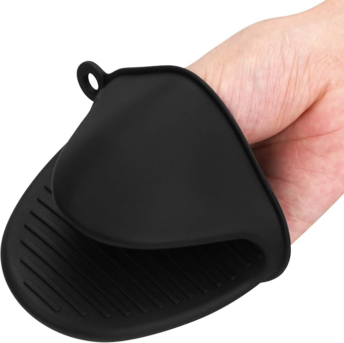 tifanso 1 Pair Heat Resistant Silicone Oven Mitts & Pot Holders for Cooking | Mini Non-Slip Pinch Grip, Food Grade Silicone, Ideal for Air Fryer Baking & Grilling, Easy to Clean & Durable