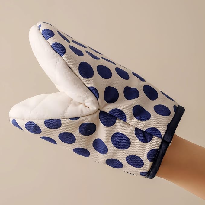 1 Pair Mini Oven Mitts,High Heat Resistant Oven Gloves,Kitchen Short Oven Mit with Hanging Loop for BBQ, Baking, Cooking and Grilling, (dotblue)