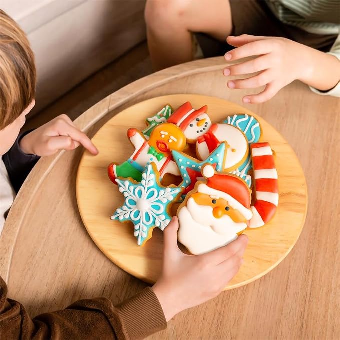 Christmas Cookie Cutters Set of 9 Pieces, Wmtidene Cookie Cutters Shapes for Winter Holiday, Metal includes Christmas Tree,Snowflake,Gingerbread Men,Angel,Star,Mitten,Candy Cane,Snowman