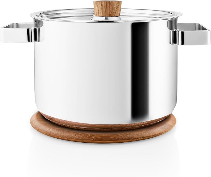 Eva Solo | Nordic Kitchen Magnetic Trivet Round | Stays Attached to The Saucepan or Pot When Moved | Danish Design & Functionality | Table Guard | Bamboo