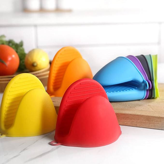 2 Pairs Mini Oven Gloves Silicone Oven Mitts Black and Grey | Silicone Heat Resistant Cooking Pinch Mitts Potholder for Kitchen Cooking & Baking