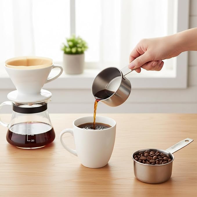 1/2 Cup Stainless Steel Measuring Cup, 2 Pcs (125 ml, 125 cc, 4 oz) Dog Food Scoop 1/2 Cup Scoop Half Metal Measuring Scoops for Feeding Pet, Wet and Dry Ingredients, Kitchen Cooking, Dishwasher Safe