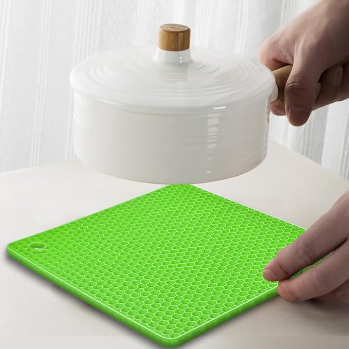 homEdge Silicone Square Trivets Mat, 6 Packs Multipurpose Non Slip Heat Resistant Pot Holder-Green