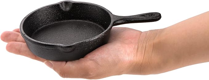 Hiceeden 4 Pack Mini Cast Iron Skillet, 4" Small Frying Pans with Double Drip-Spouts for Stove, Oven, Grill Safe, Indoor and Outdoor Use, Non-stick