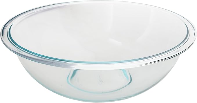 Pyrex 326 4-Quart Glass Mixing Bowl - Made in USA | Thermal Shock Resistant | Clear Design | Mixing And Serving Use | Easy Pour Spout | Dishwasher Safe