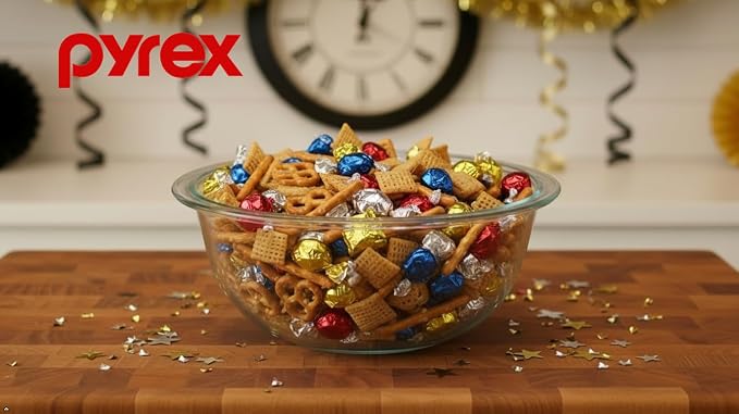 Pyrex 322 1-Quart Glass Mixing Bowl - Made in USA | Tempered Glass | Thick Glass Walls | Wide Rim | Refrigerator Safe | Freezer Safe | Dishwasher Safe | Reusable Construction