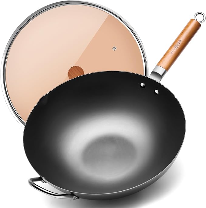 WANGYUANJI 14.2" Carbon Steel Wok with Lid, Flat Bottom Chinese wok | No Chemical Coating Large Nitriding Stir Fry Pan, Rust Resistant Iron Skillet for Induction Electric Gas Stoves, Big Capacity