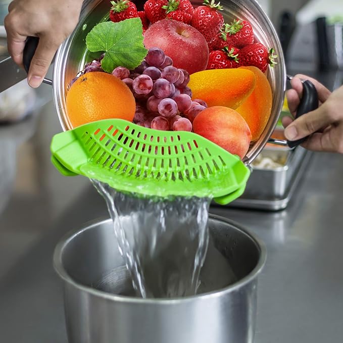 AUOON Clip On Strainer for Pots, Standard 8.86 x 3.55 in, Green | Food-grade Silicone, Fits Pots Pans Bowls, Dishwasher Safe, for Pasta Noodles Vegetable Fruits, Space-saving Kitchen Gadget
