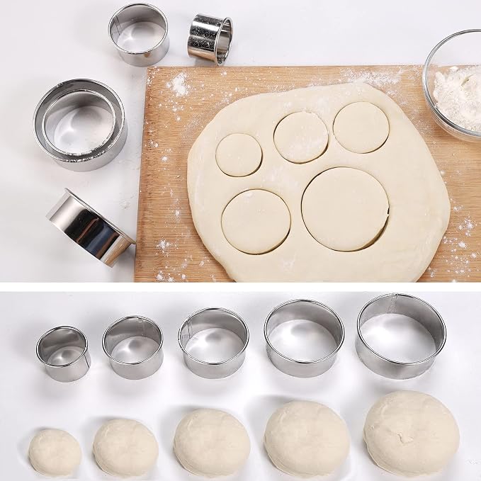 5 Pieces Biscuit Cookie Cutters Set,Stainless Steel Circle Round Cookie Biscuit Cutters in Graduated Sizes Shape Molds for Pastries Doughs Doughnuts