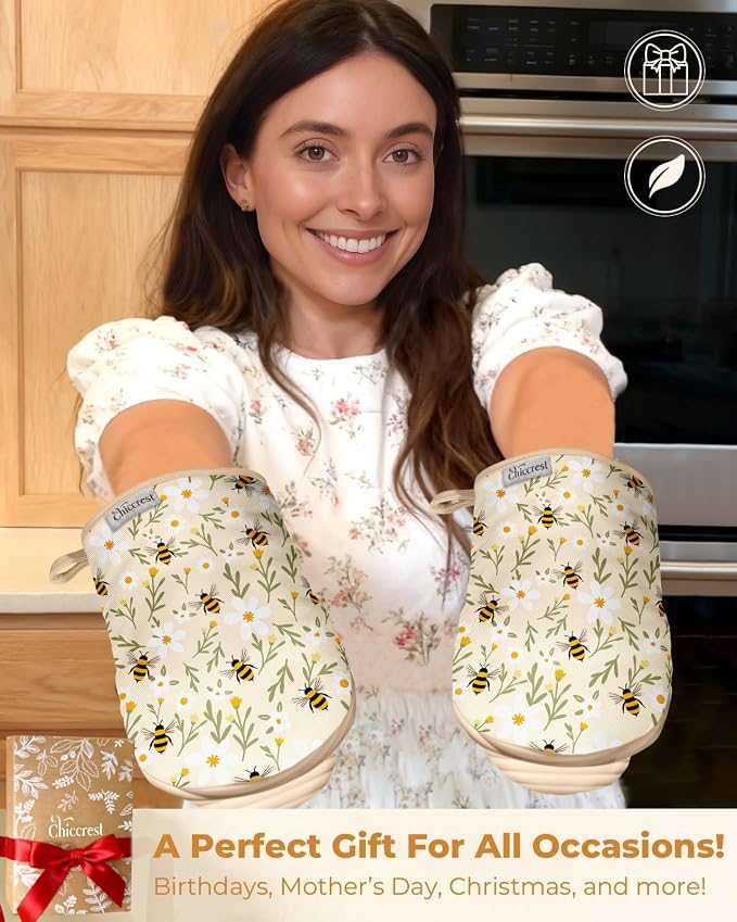 100% Thick Cotton Oven Mitts Ribbed Soft Silicone Bee Flower | Aesthetic Oven Mitts for Women, Machine Washable Non-Slip Kitchen Mitts, Reversible for Both Hands, Stylish Kitchen Decor