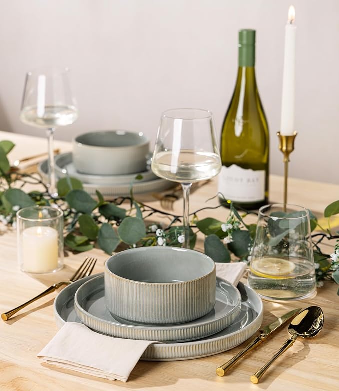 Ceramic Dinnerware Set for 4, 12-Piece Plates and Bowls Set | Lightweight Porcelain Dish Set, Scratch Resistant, Oven & Microwave & Dishwasher Safe, Desert Sage