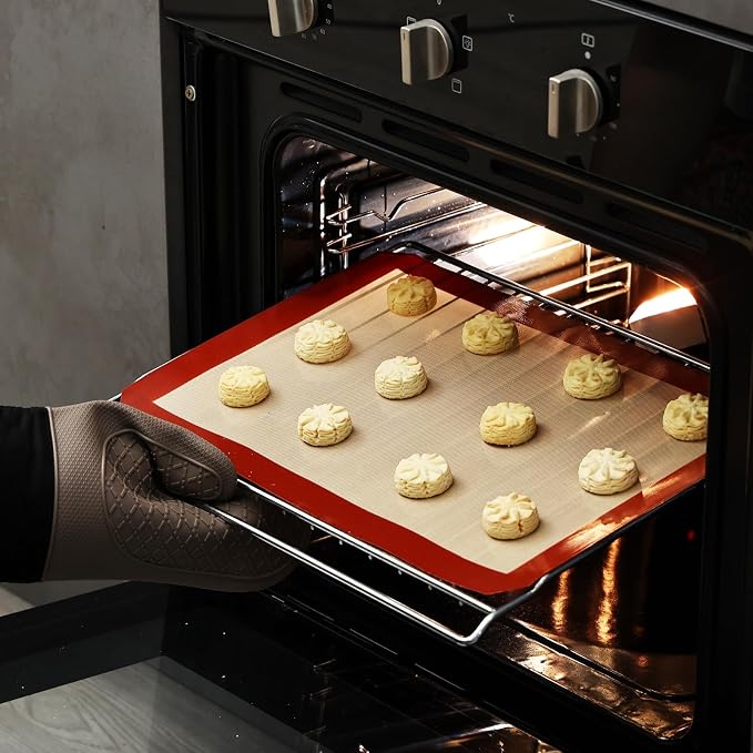2-Pack Silicone Baking Mat, 16.5"x11.6" Reusable Silicone Baking Sheets for Oven, BPA Free Nonstick Bakeware Mats for Cookies, Macarons, Bread and Pastry