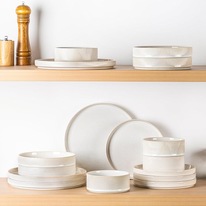 Ceramic Dinnerware Set for 4, 16-Piece Plates and Bowls Set | Lightweight Porcelain Dish Set, Scratch Resistant, Oven & Microwave & Dishwasher Safe, Reactive White