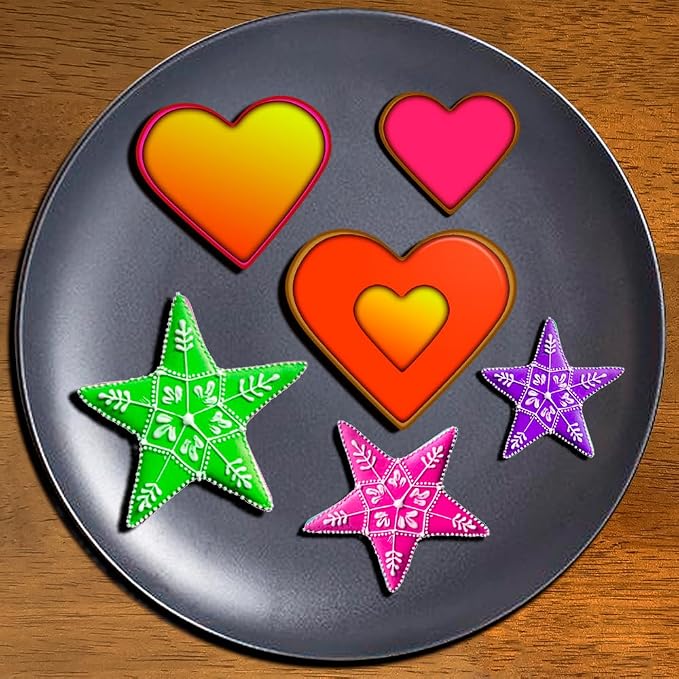 YXClife Christmas Cookie Cutter Set - Gingerbread Man, Snowflake, Christmas Tree, Heart, Star, Angel - 18 Piece Christmas Cookie Cutters, Cookie Cutters Christmas Shapes for Holiday Winter Baking