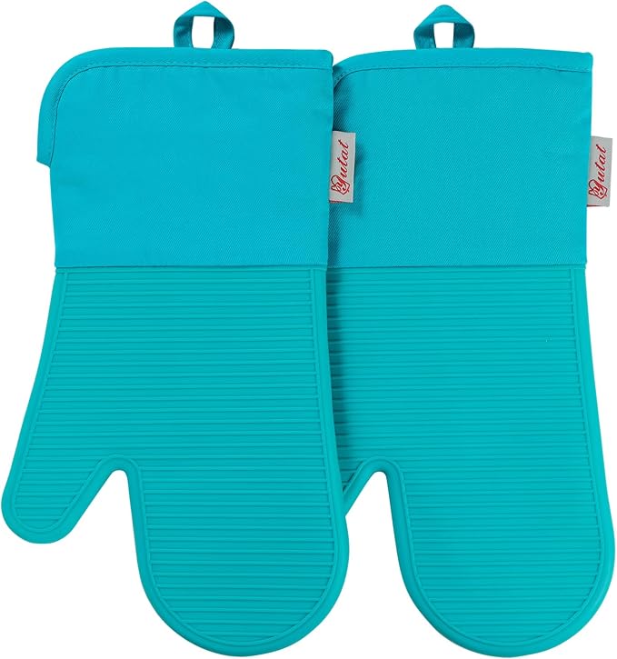 YUTAT Silicone Oven Mitts,High Heat Resistant Up to 500 Degrees,Waterproof Cooking Gloves with Soft Polyester Filling,Kitchen Potholder Set - Perfect for BBQ, Baking and Cooking,Green,2 Pcs Set