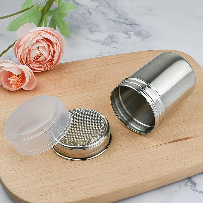 1Pcs Stainless Steel Powder Sugar Shaker Duster with Lid, Fine Mesh Shaker Powder Cans for baking soda Cocoa Cornstarch Coffee Flour ect