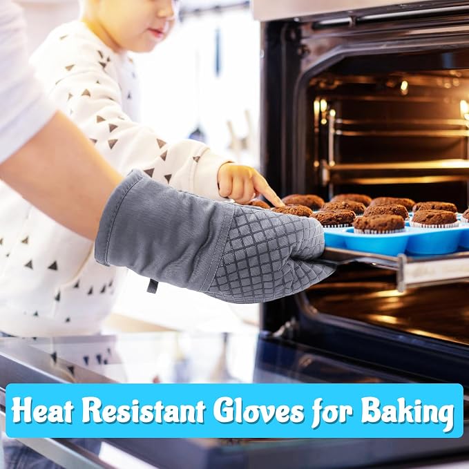 Pynqdfu 4 Pcs Oven Mitts and Pot Holders,High Heat Resistant 500 Degree Glove with Silicone Non-Slip Surface,Extra Thicken Long Kitchen Cotton Oven Glove for Baking,Cooking,Grilling(Light Gray)