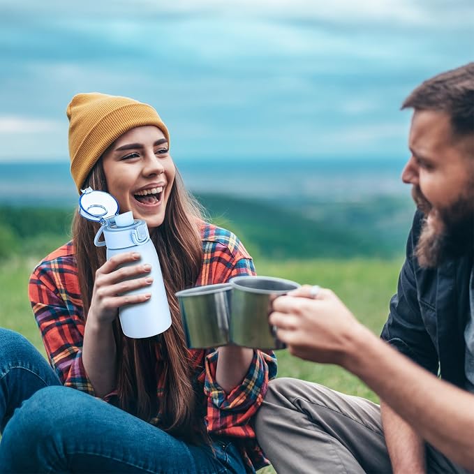 Insulated Water Bottle 12 oz with Dustproof Lid, Carry Handle & Tea Infuser, BPA-Free & Leakproof, Stainless Steel Water Bottles Ideal for Fitness, Hiking, Office & Outdoor Use （Light Blue ）