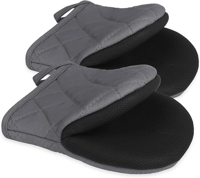 Goldmeet Mini Oven Mitts 2-Pack, 7"x5.5", 500°F Silicone Grip, Cement Gray | Non-Slip, Heat Resistant, Machine Washable, Hanging Loop, Fits Small Hands, for Baking Grilling BBQ Cooking