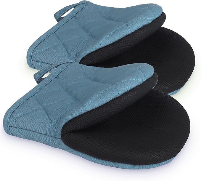 Goldmeet Mini Oven Mitts 2-Pack, 7"x5.5", 500°F Silicone Grip, Light Cyan | Non-Slip, Heat Resistant, Machine Washable, Hanging Loop, Fits Small Hands, for Baking Grilling BBQ Cooking