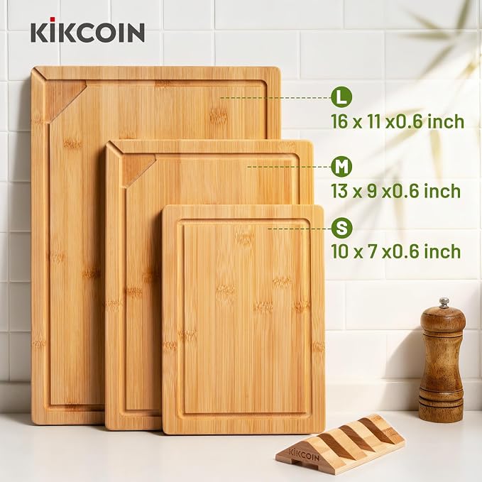Kikcoin 3+1 Piece Self-Draining Bamboo Cutting Boards, Wooden Cutting Boards for Charcuterie, Vegetables, Cheese, Bread, Extra Large Chopping Boards with Deep Juice Groove and Handle, Natural