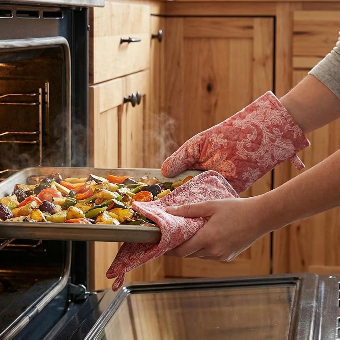 Encasa XO Oven Mitts and Pot Holders Set, Heat Resistant Cotton | Floral Red, Diamond Quilted | Non-Slip Grip | Microwave & Oven Safe | Hanging Loop | Machine Washable | Set of 2