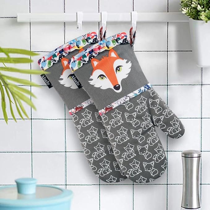 Alselo Oven Mitts 1 Pair, Silicone Printed Kitchen Mittens,7"x13.5" | Heat Resistant & Non-Slip Oven Gloves, Fashion Animal Design with Soft Quilted Cotton Lining for Baking Cooking BBQ (Grey 2)