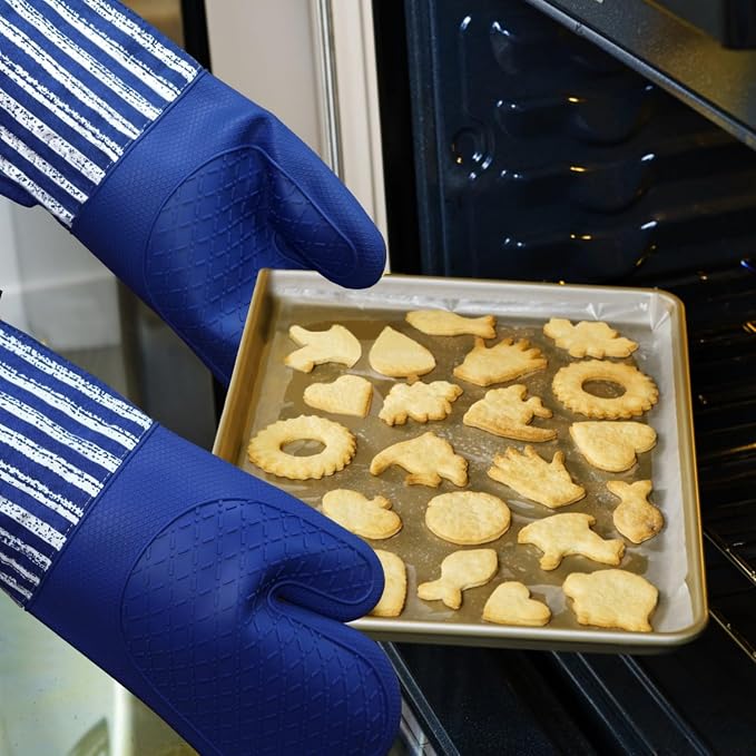 Alselo Silicone Oven Mitts Heat Resistant 932℉ with Waterproof & Non-Slip | Kitchen Mittens Set of 2,Extra Long 7.5"x15" Oven Gloves with Soft Cotton Terry Lining for Baking Cooking BBQ(Cobait Blue,2)