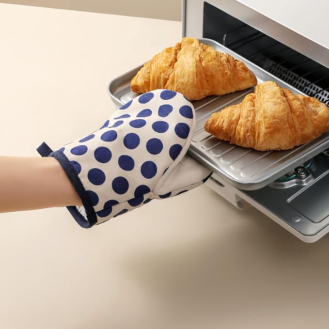 1 Pair Mini Oven Mitts,High Heat Resistant Oven Gloves,Kitchen Short Oven Mit with Hanging Loop for BBQ, Baking, Cooking and Grilling, (dotblue)
