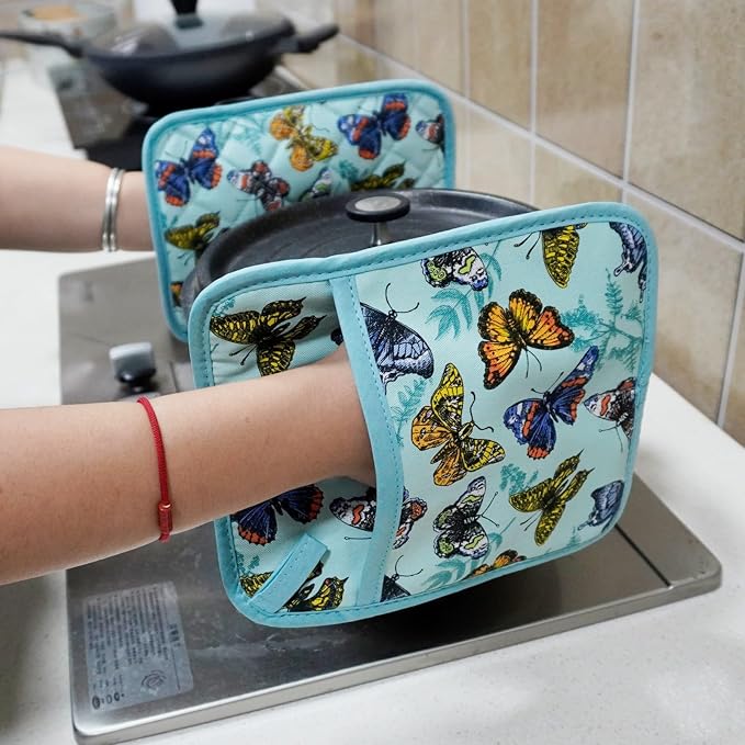 Pot Holders Set of 2 Heat Resistant 480℉ Kitchen 100% Cotton | Comfortable Lining Printing Butterfly Flower Women Men Home Cooking Baking Microwave BBQ Gift (Butterfly potholders)