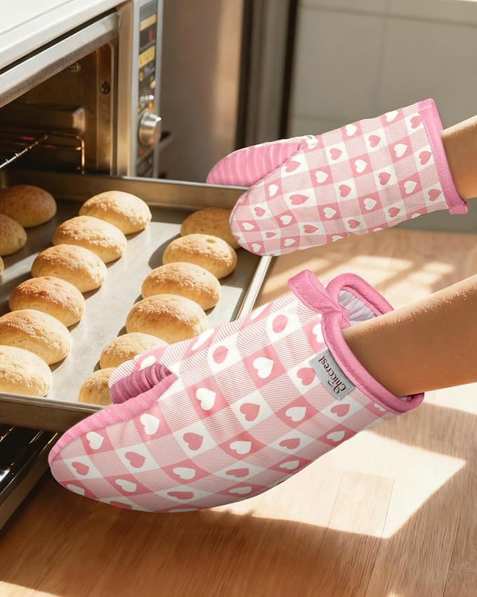 100% Thick Cotton Mini Oven Mitts Silicone Grip Girly Pink Heart | Girly Cute Oven Mitts for Women, Machine Washable, Non-Slip, Reversible Design Fits Both Hands, Stylish Kitchen Decor