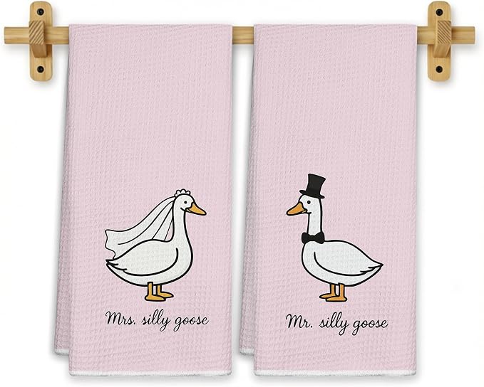Funny Mr and Mrs Silly Goose Pink Kitchen Towels Set of 2, Wedding Gifts for Couples Newlyweds Dish Tea Towel for Kitchen Decor, Just Married Gifts Decorative Hand Towels for Bathroom, 16x24 Inch