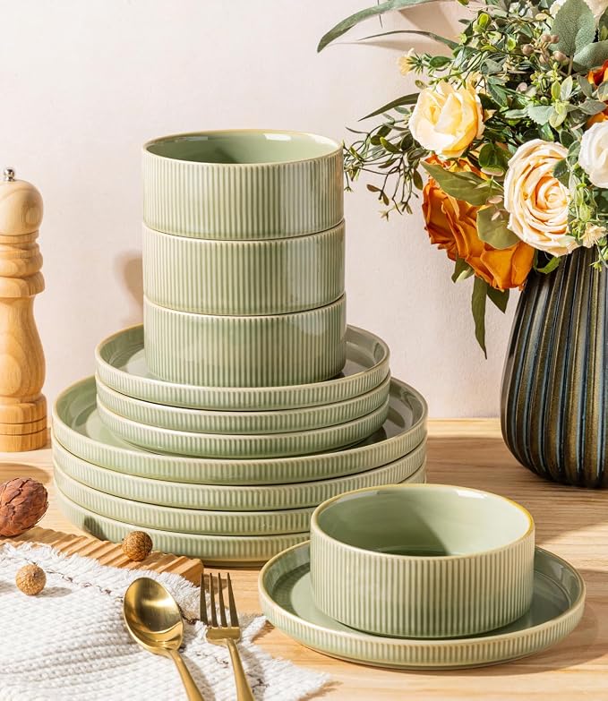 Ceramic Dinnerware Set for 4, 12-Piece Plates and Bowls Set | Lightweight Porcelain Dish Set, Scratch Resistant, Oven & Microwave & Dishwasher Safe, Duck Egg Green