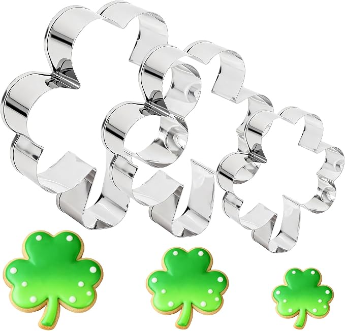 Shamrock Cookie Cutter, 3Pieces Shamrock Cookie Cutters for St. Patrick's Day, Stainless Steel Clover Shaped Molds Fondant Biscuit Fruit Cutters for St. Patrick's Day Holiday Birthday Party Supplies