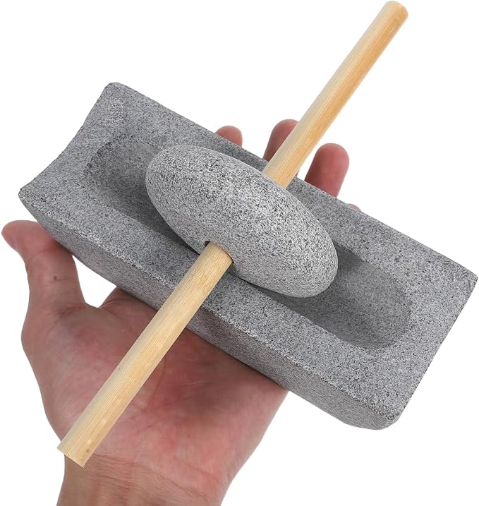 ABOOFAN 1 Set Traditional Chinese Stone Mill Manual Grinder with Hand Crank for Tea Spice Grinding Compact Rolling Pestle for Home Use Ergonomic Design for Effortless Grinding