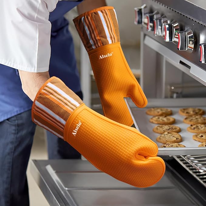 Alselo Silicone Oven Mitts Set, Heat Resistant 550 Degree,7.5"x16" | Extra Long Kitchen Mittens,Waterproof & Non-Silp Oven gloves for Baking Cooking Barbecue Microwave (Extre long Orange, 2)