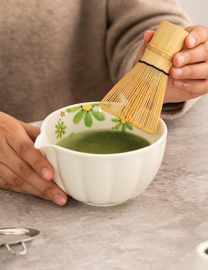 TANG PIN Premium Matcha Set - Japanese Traditional Matcha Making Kit | Matcha Bowl (Chawan), Bamboo Whisk (Chasen) & Holder - Complete Matcha Maker Starter Tools for Matcha Tea & Latt (Daisy)
