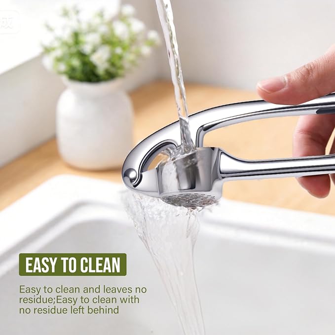 Kitchen Garlic Press, Rust Proof & Dishwasher Safe Garlic Mincer, Durable Garlic Crusher, Easy to Clean and Squeeze, Chrome