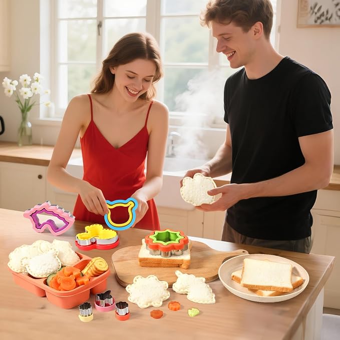 laxizar 18 Pcs Sandwich Cutters Cookie Cutters Uncrustable Bread Maker