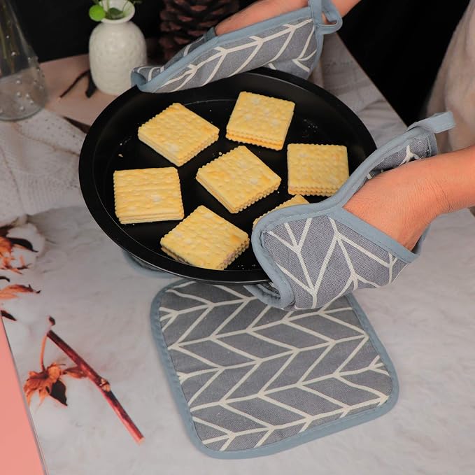 Heat Resistant Potholders Hot Pads-6 Kitchen Pot Holders Set with 2 Pan Hot Handle Holders Trivet for Cooking and Baking,with Recycled Infill Terrycloth Lining(Grey,8 Piece)