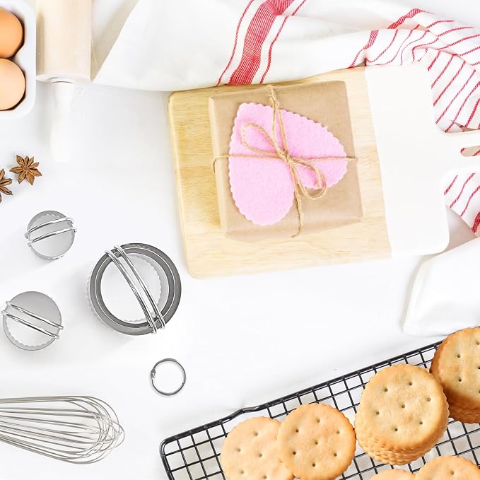 ALLTOP 5 Piece Round Biscuit Cutters with Handle, Stainless Steel Circle Cookie Cutter with Fluted Edge, Professional Baking Essential Tool for Pastry,Scone,Donut
