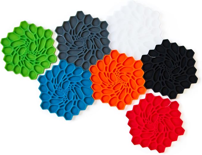 7 x 7 Hive Interlocking Silicone Trivet, BPA, PVC-Free, Heat Resistant Up to 675°F, Non Slip, Protects Table from Heat, Honey Color, Pack of 1
